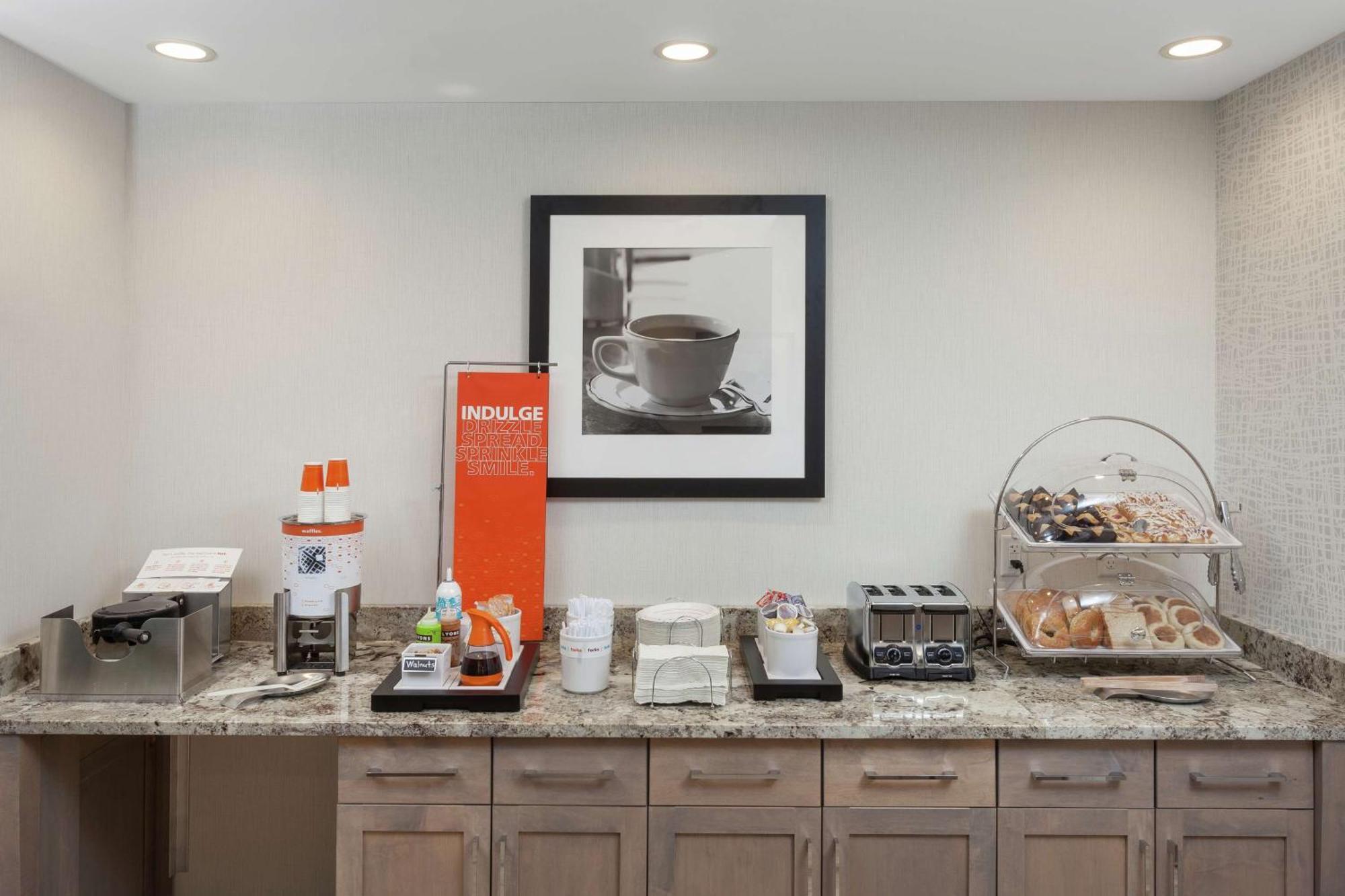Hampton Inn & Suites Rocky Hill - Hartford South Eksteriør billede